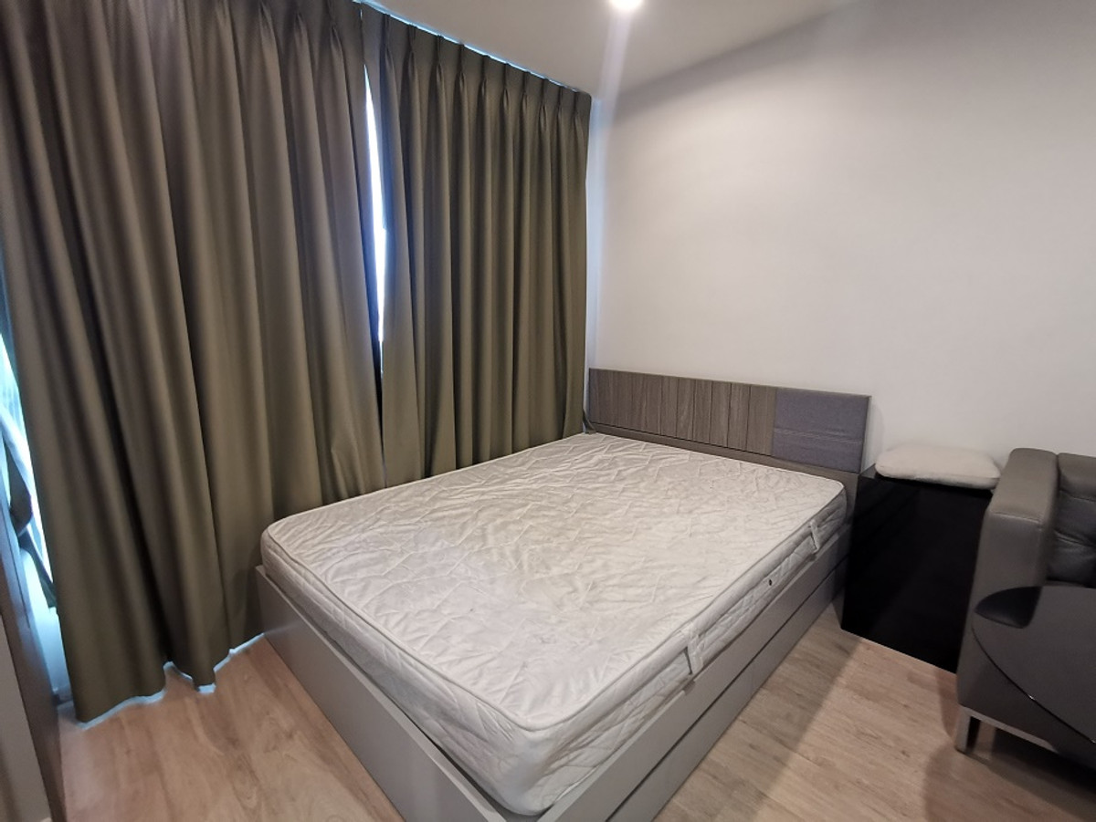 For RentCondoThaphra, Talat Phlu, Wutthakat : Rent a beautiful room, Ideo Wutthakat, adjacent to BTS, 110 meters, including furniture + washing machine for only 9,000 baht.