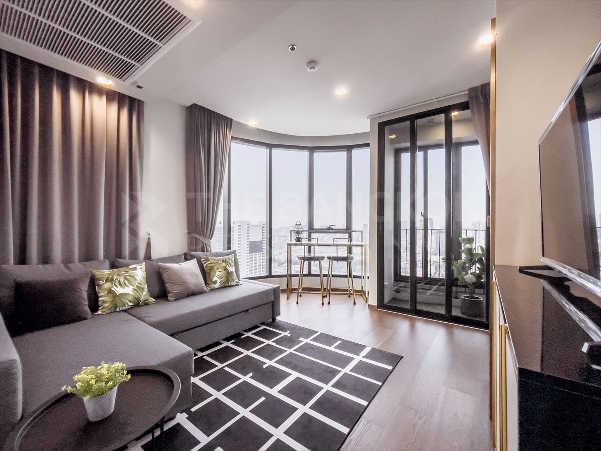 ให้เช่าคอนโดอารีย์ อนุสาวรีย์ : Available for Rent 05Oct25 Ideo Q Victory 2B1B48 sqm. Just 45K/Month Call Khun Aumi 0658209572