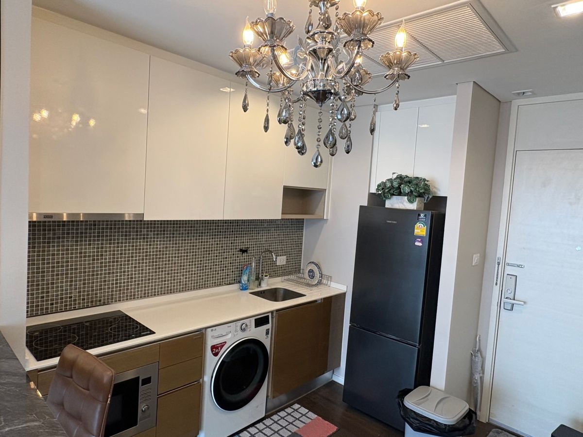 For RentCondoLadprao, Central Ladprao : 🔥Urgent for rent🔥The Saint Residences, 2 bedrooms, 2 bathrooms, beautiful room, fully furnished, near MRT Phahon Yothin❗