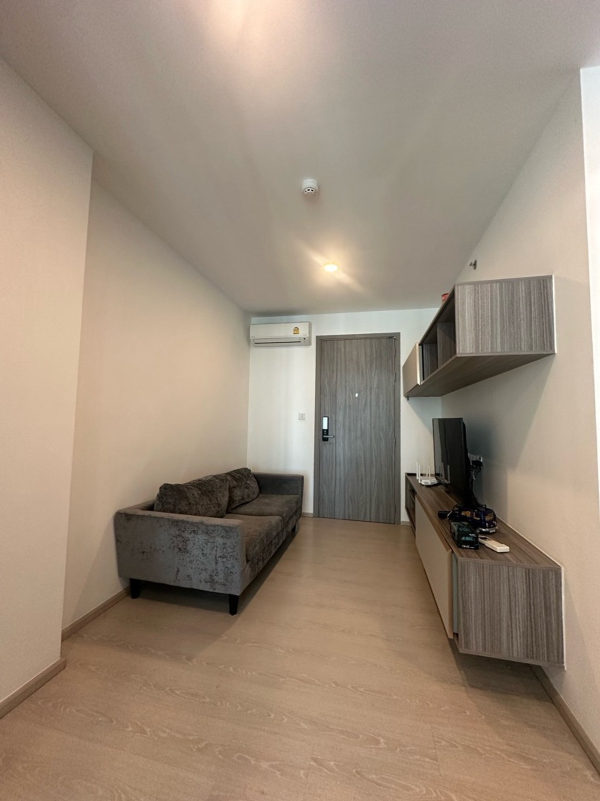 For RentCondoVipawadee, Don Mueang, Lak Si : 🔥 Urgent for rent 1 bedroom, Knightsbridge, Phahonyothin Interchange 🔥 next to BTS, Phra Si Temple ⭐️