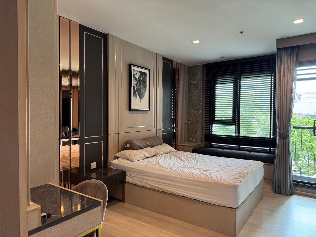 For RentCondoWitthayu, Chidlom, Langsuan, Ploenchit : Rent now !! Near BTS Ploenchit, reserve first / ready to go to 1 Oct 68 ✨Life One Wireless (Life One Wireless)