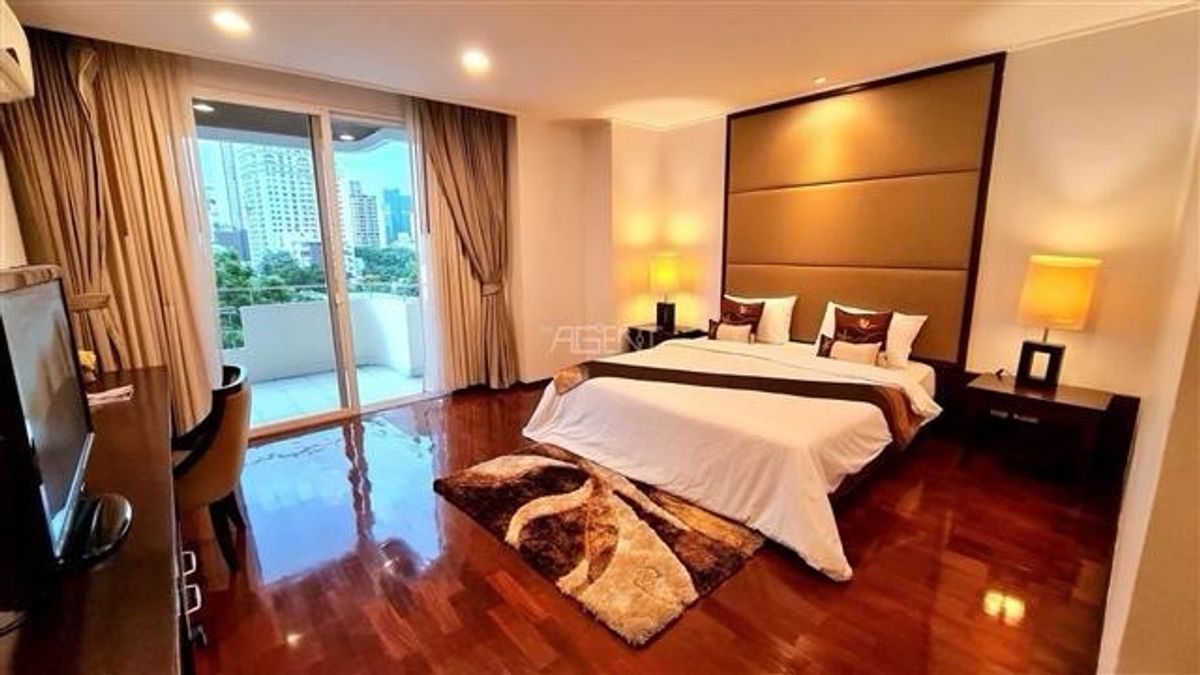ให้เช่าคอนโดสุขุมวิท อโศก ทองหล่อ : 2 BED AT PIYATHIP PLACE