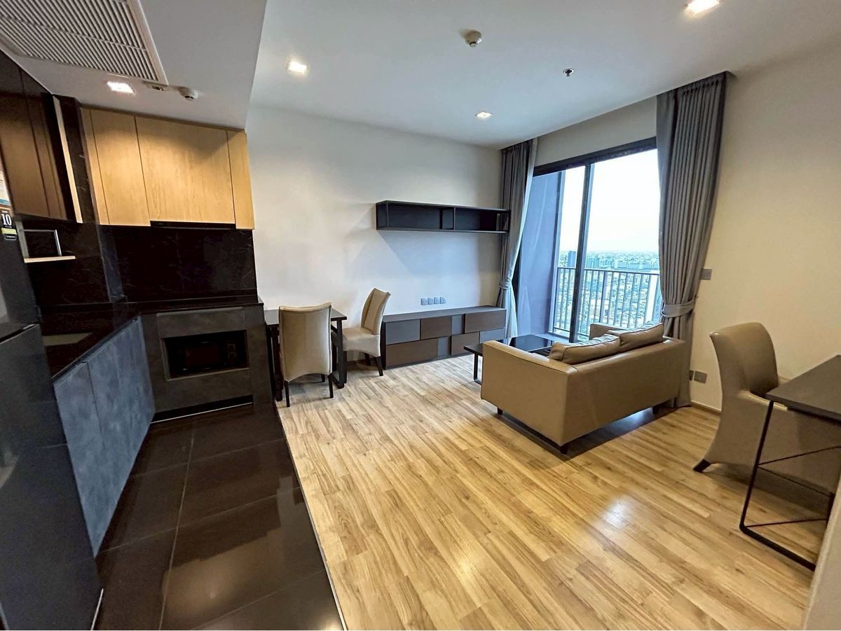ขายคอนโดสะพานควาย จตุจักร : 🔥 Hot Deal! ขาย The Line Jatujak-Mochit 1 ห้องนอน   41sqm. 6.45MB. BY KOY 082-5536236
