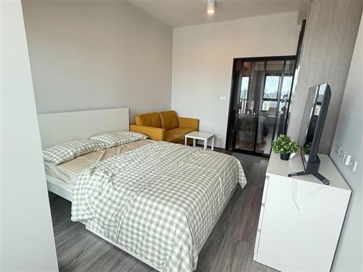 ให้เช่าคอนโดเสรีไทย-นิด้า : STUDIO AT IDEO RAMKHAMHAENG - LAM SALI STATION