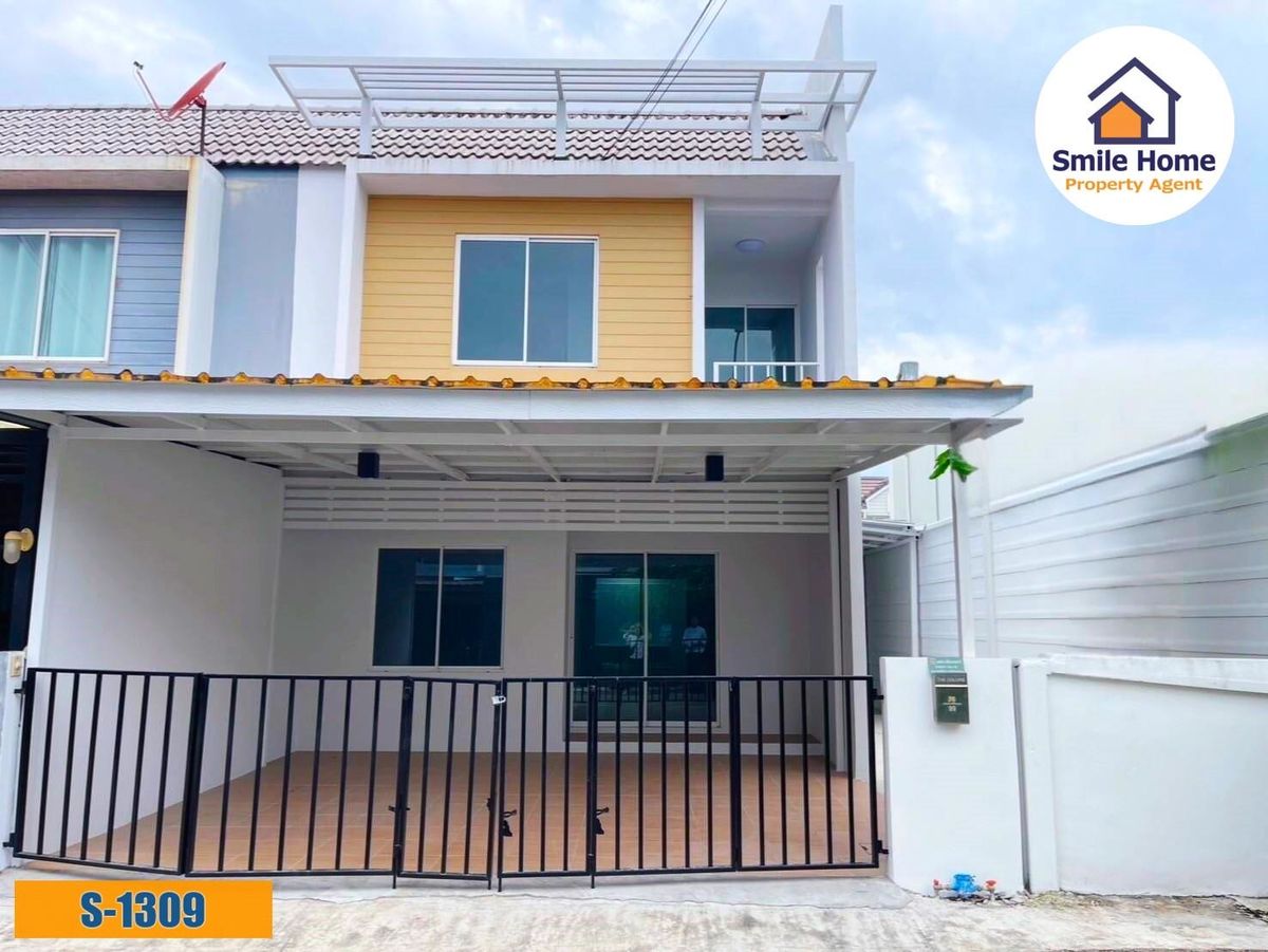 ขายทาวน์โฮมบางนา แบริ่ง ลาซาล : ขายทาวน์เฮาส์ หมู่บ้านเดอะคัลเลอร์บางนา กม.8 หลังมุม ใกล้ห้างเมกาบางนา