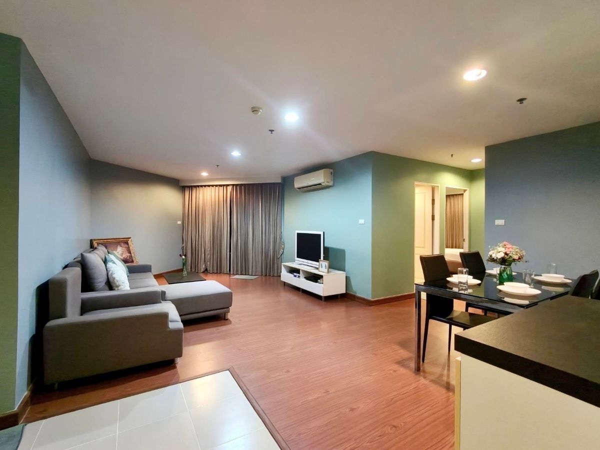 ให้เช่าคอนโดพระราม 9 เพชรบุรีตัดใหม่ RCA : Hot deal Rent Belle 2 Bed 1 Bath Promotion Oct 2025 Only 32 K. Belle Grand Rama with nice decoration and out side view
