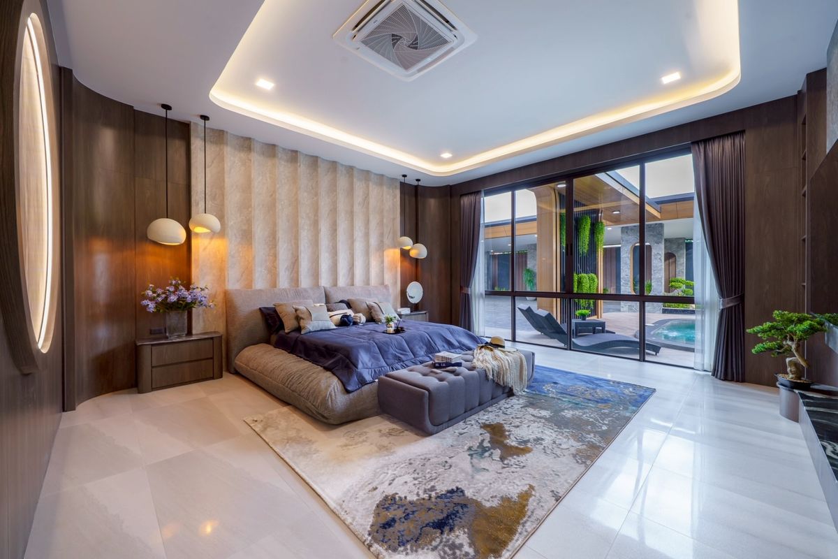 ขายพัทยา บางแสน ชลบุรี สัตหีบ : Ultra Luxury Pool Villa in Pattaya