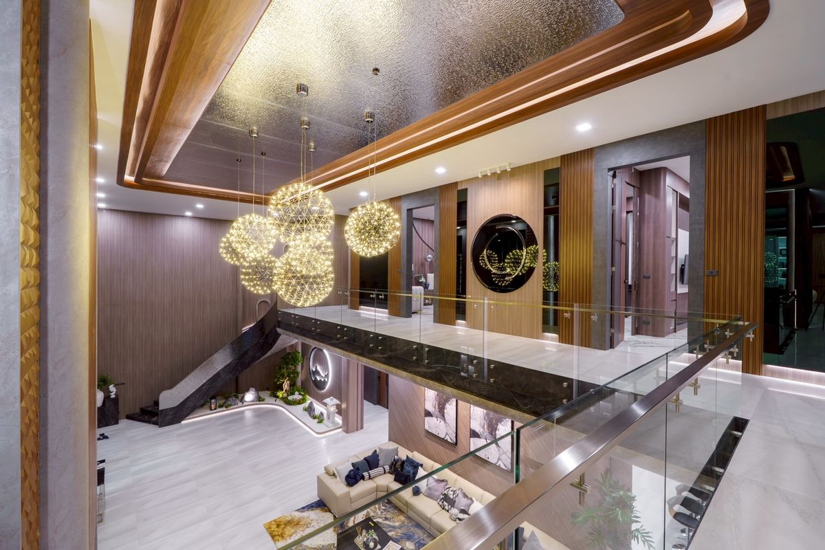 ขายพัทยา บางแสน ชลบุรี สัตหีบ : Ultra Luxury Pool Villa in Pattaya