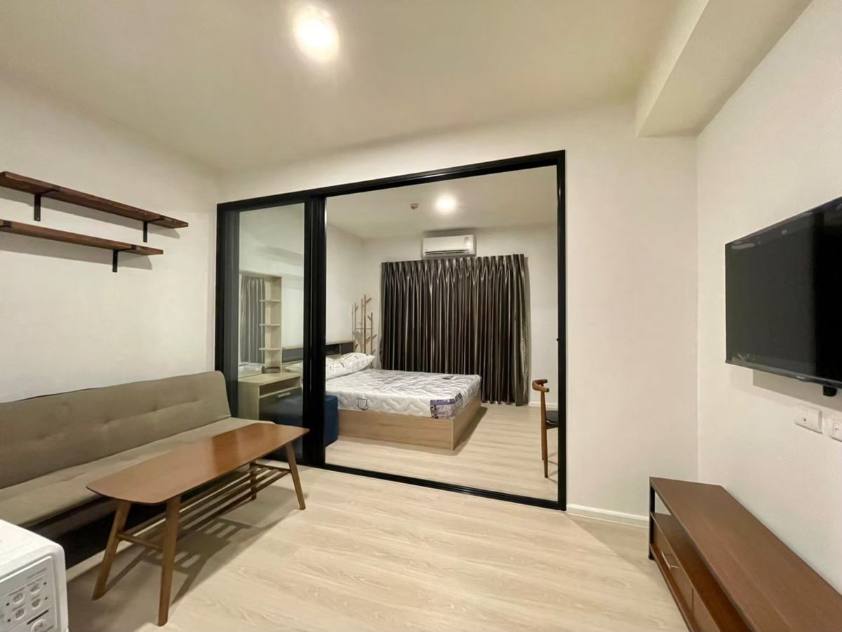 For RentCondoBangna, Bearing, Lasalle : For rent‼ ️ A Space Mega 1 has a shuttle bus to BTS.