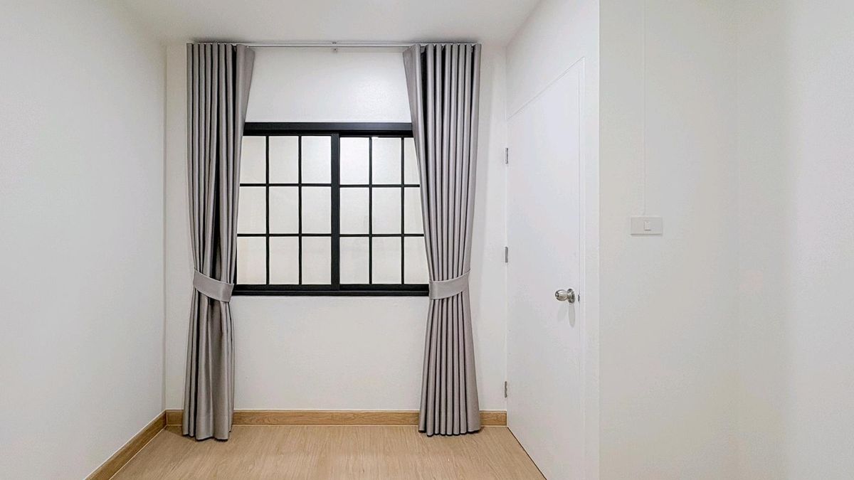 For SaleTownhomeLadprao101, Happy Land, The Mall Bang Kapi : 🏘🏡《 2 -story townhome 》🩷 Beautifully decorated with Can be a family.