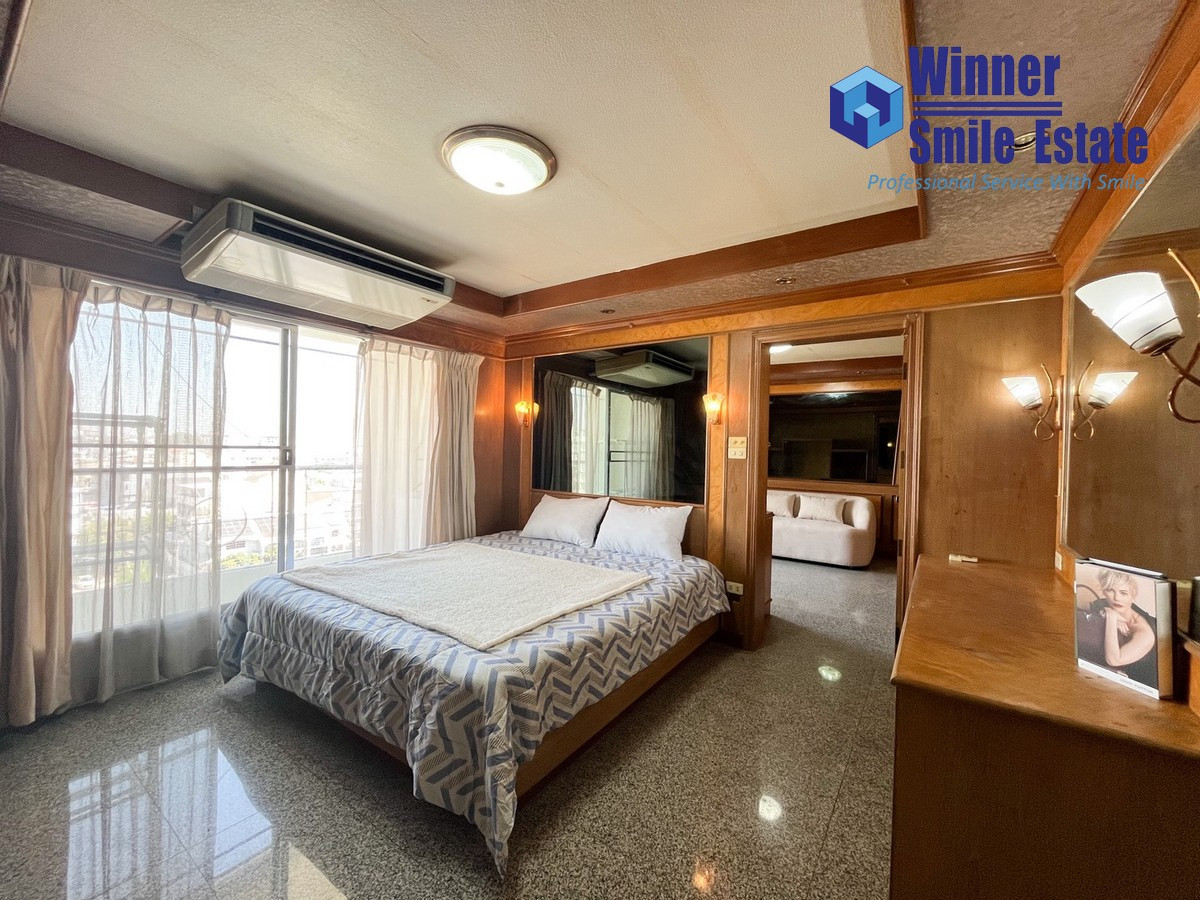 For SaleCondoOnnut, Udomsuk : Condo for sale, Baan Sukhumvit 77: Large 44.22 sq m unit near BTS On Nut.