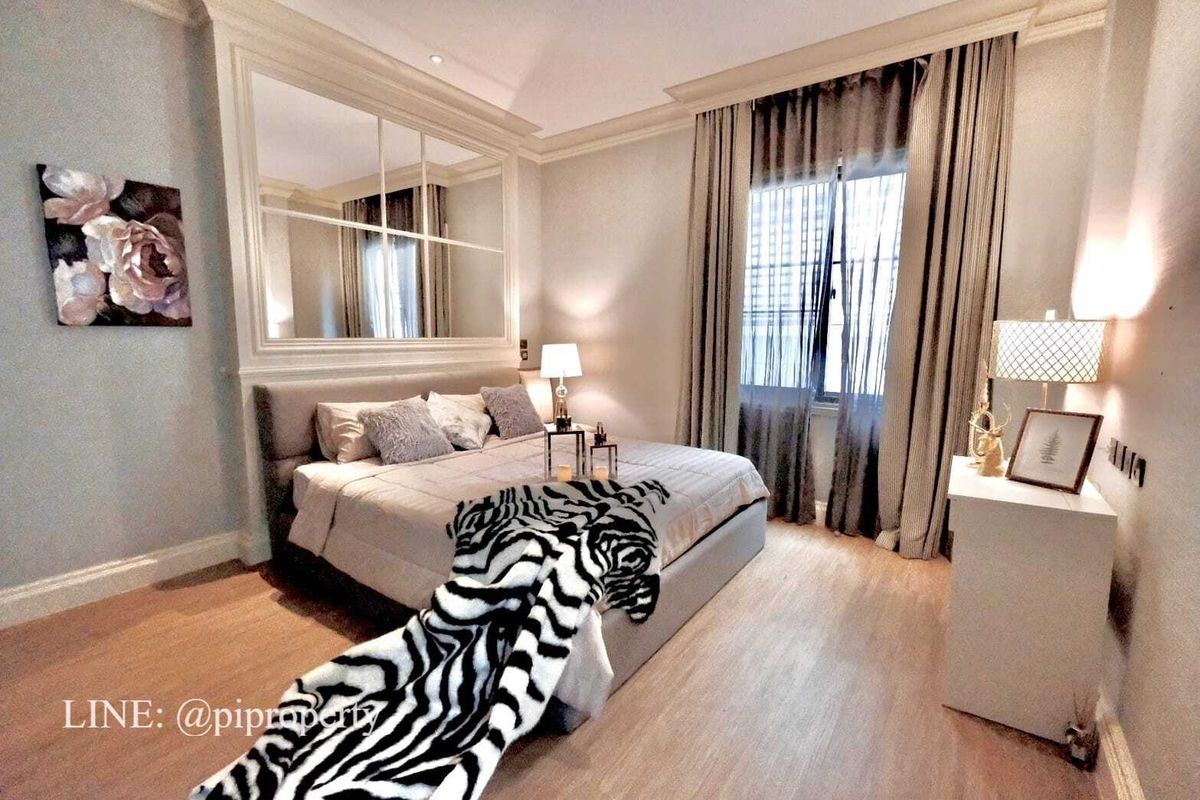 ให้เช่าบ้านบางนา แบริ่ง ลาซาล : ให้เช่า: วิลล่าหรูในโครงการแกรนด์ บางกอก บูเลอวาร์ด สุขุมวิท 4 ห้องนอน 5 ห้องน้ำ