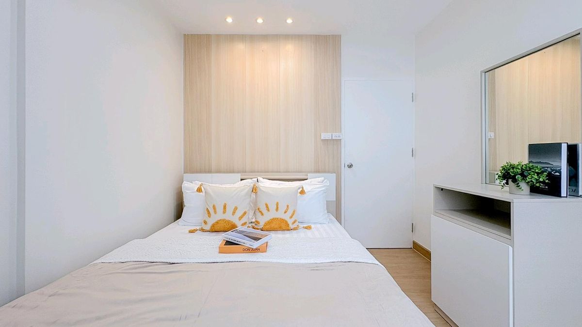 For SaleTownhomeLadprao101, Happy Land, The Mall Bang Kapi : 🏘🏡《 2 -story townhome 》🩷 Beautifully decorated with Can be a family.