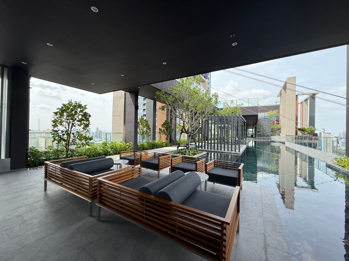 For RentCondoRama9, Petchburi, RCA : 🔥Urgent for rent 🔥Nuue District R9, beautifully decorated, fully furnished, ready to move in, near MRT Rama 9 ❗