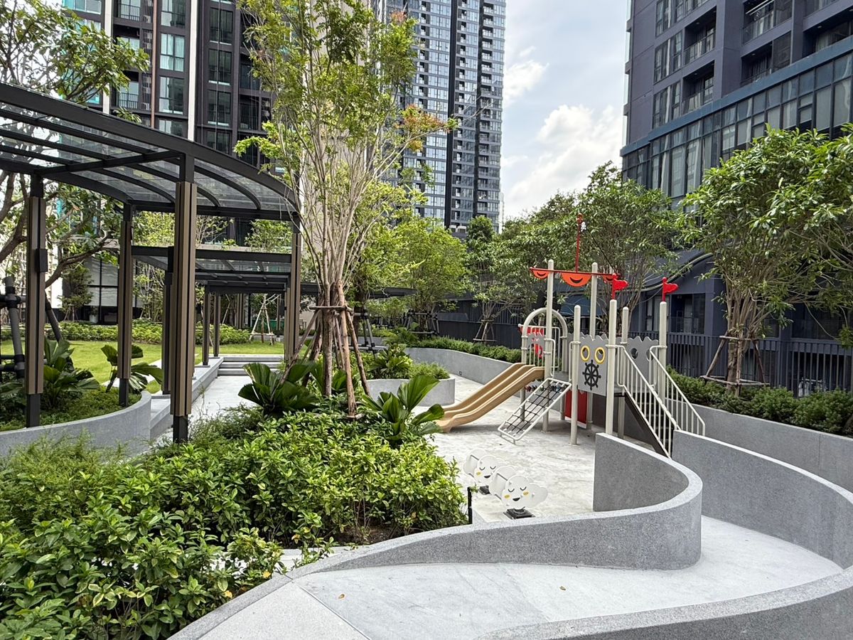 For RentCondoRama9, Petchburi, RCA : 🔥Urgent for rent 🔥Nuue District R9, beautifully decorated, fully furnished, ready to move in, near MRT Rama 9 ❗