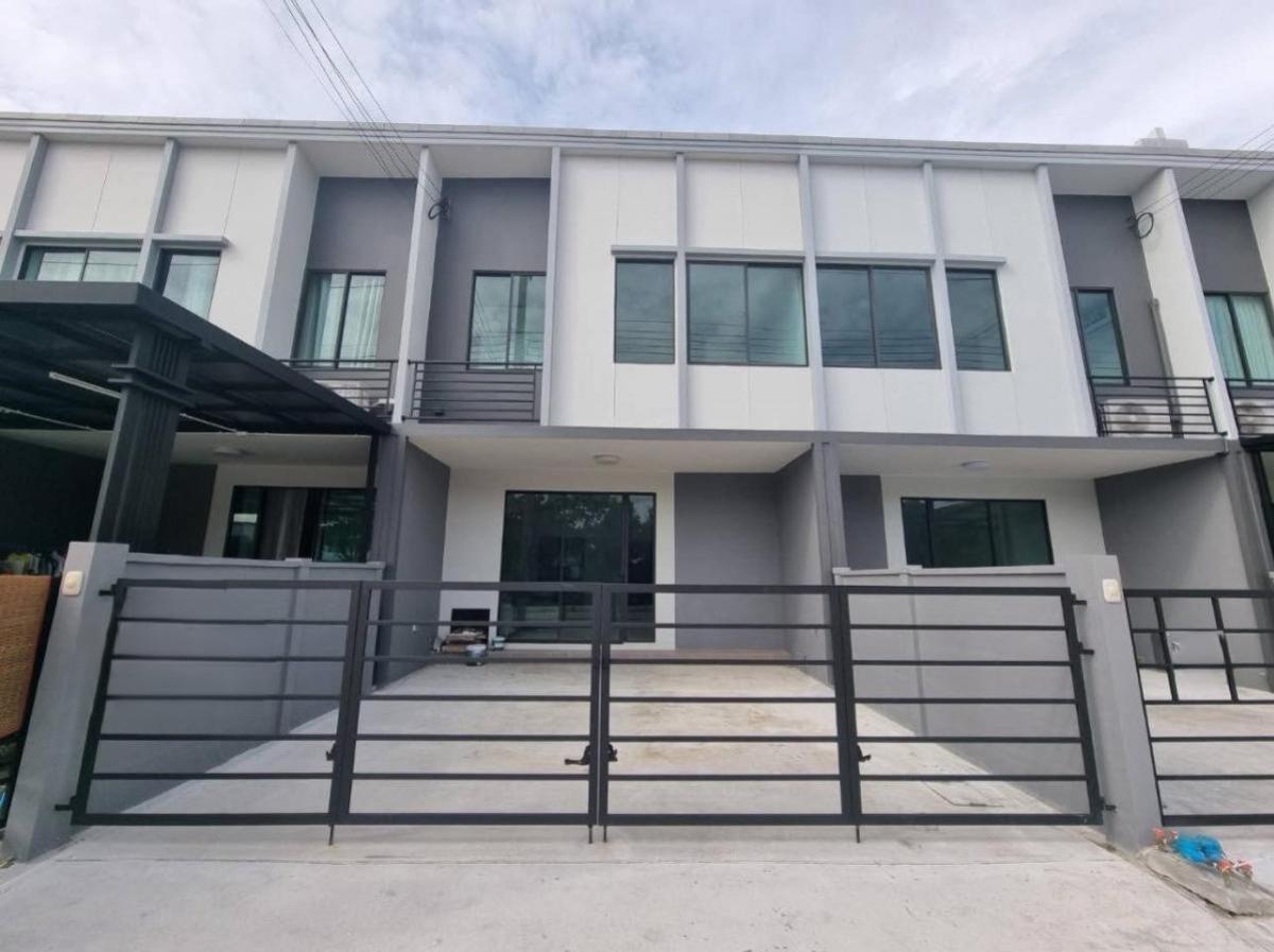 ขายทาวน์โฮมบางนา แบริ่ง ลาซาล : ขายทาวน์เฮ้าส์/ทาวน์โฮม  พลีโน่ บางนา - อ่อนนุช ราชาเทวะ บางพลี สมุทรปราการ CX-132483