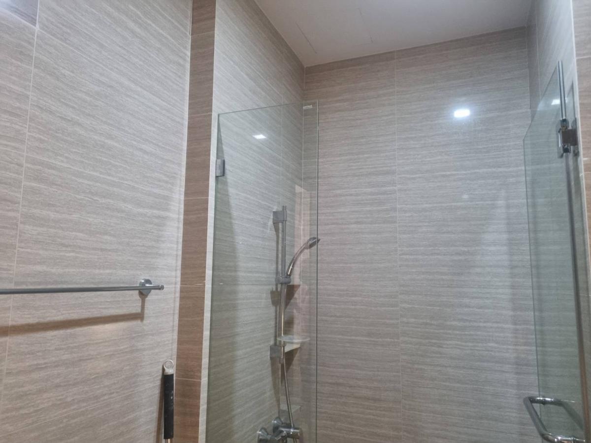 For RentCondoSapankwai,Jatujak : Condo for rent M Jatujak near BTS/MRT Mo Chit Fully comfortable, 1 bedroom, only 20,000 baht/month!