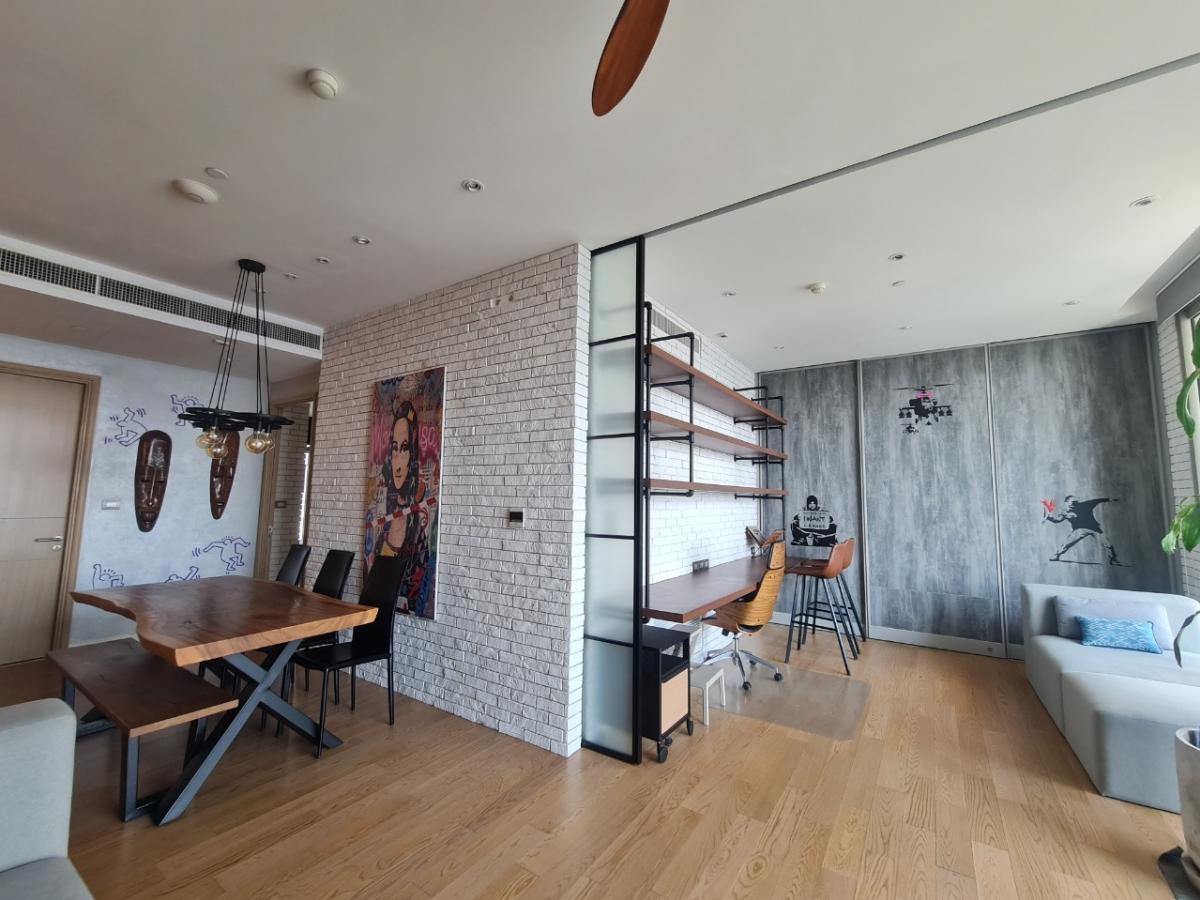 For SaleCondoWongwianyai, Charoennakor : Luxury by the riverside! 2 bedrooms at Magnolias Waterfront ResidencesView of ICONSIAM with complete amenities, close to BTS Krung Thonburi