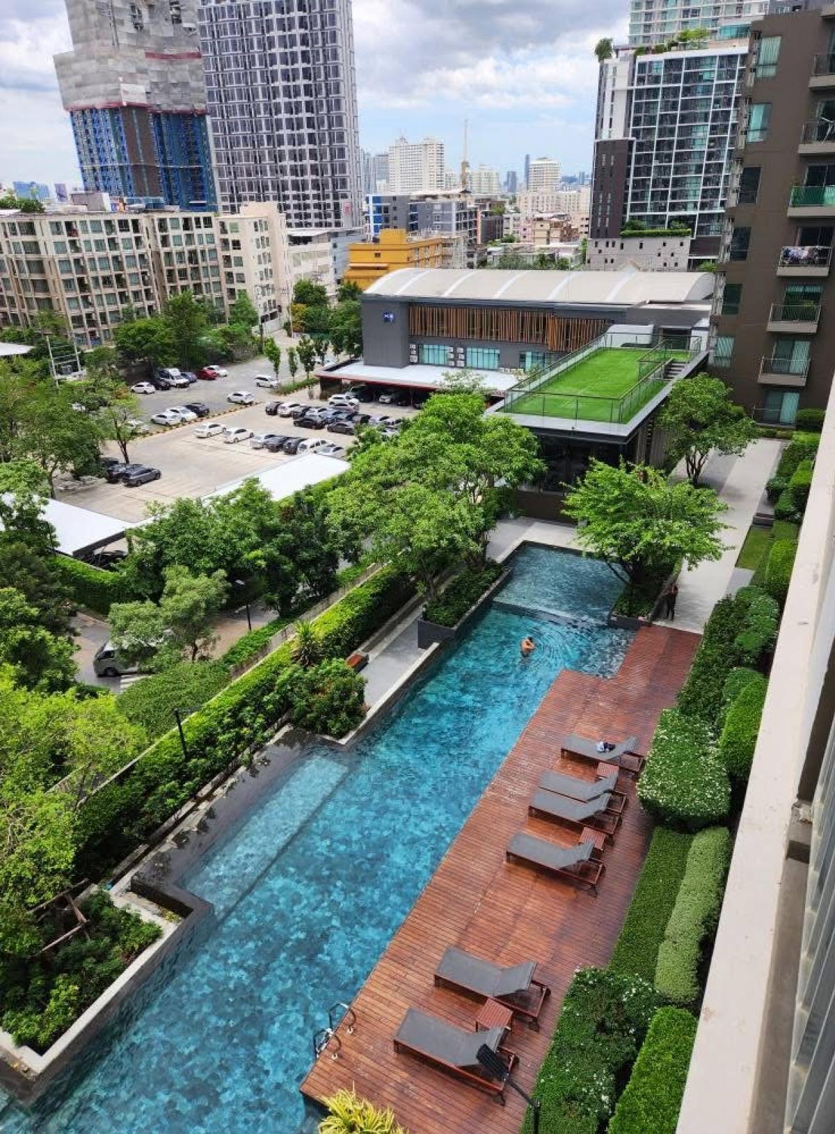 For SaleCondoRatchadapisek, Huaikwang, Suttisan : 07/03/2026, Beautiful condo ready to move in, Centric Ratchada-Huai Khwang, 1 bedroom, 32 sqm.Near MRT Huai Khwang, special price 3.35 million!