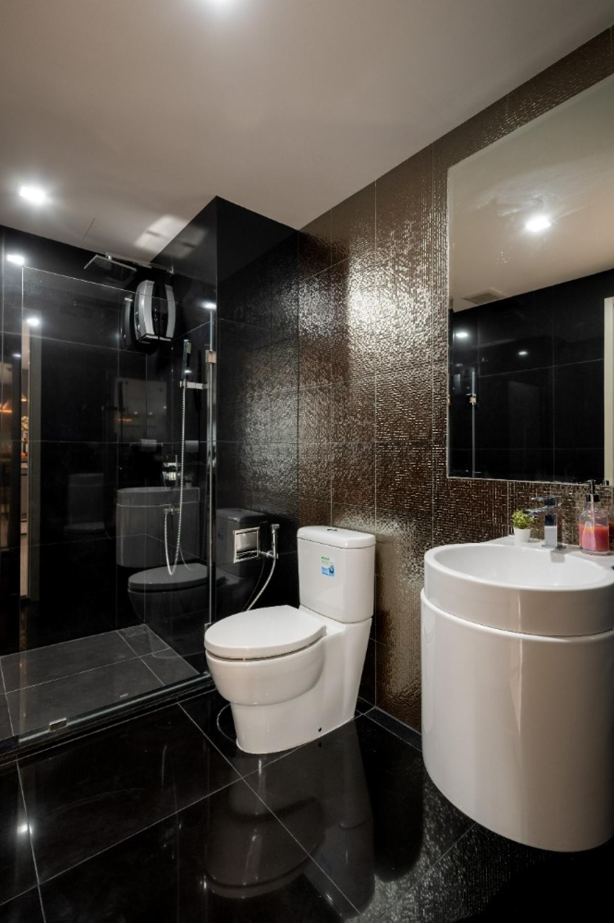 ขายคอนโดสุขุมวิท อโศก ทองหล่อ : 03/04/2026, รวมค่าโอนคอนโดหรู 2 ห้องนอน RHYTHM สุขุมวิท 36-38 
ใกล้ BTS ทองหล่อ ราคาพิเศษ 12.9 ลบ.เท่านั้น! 0642748883