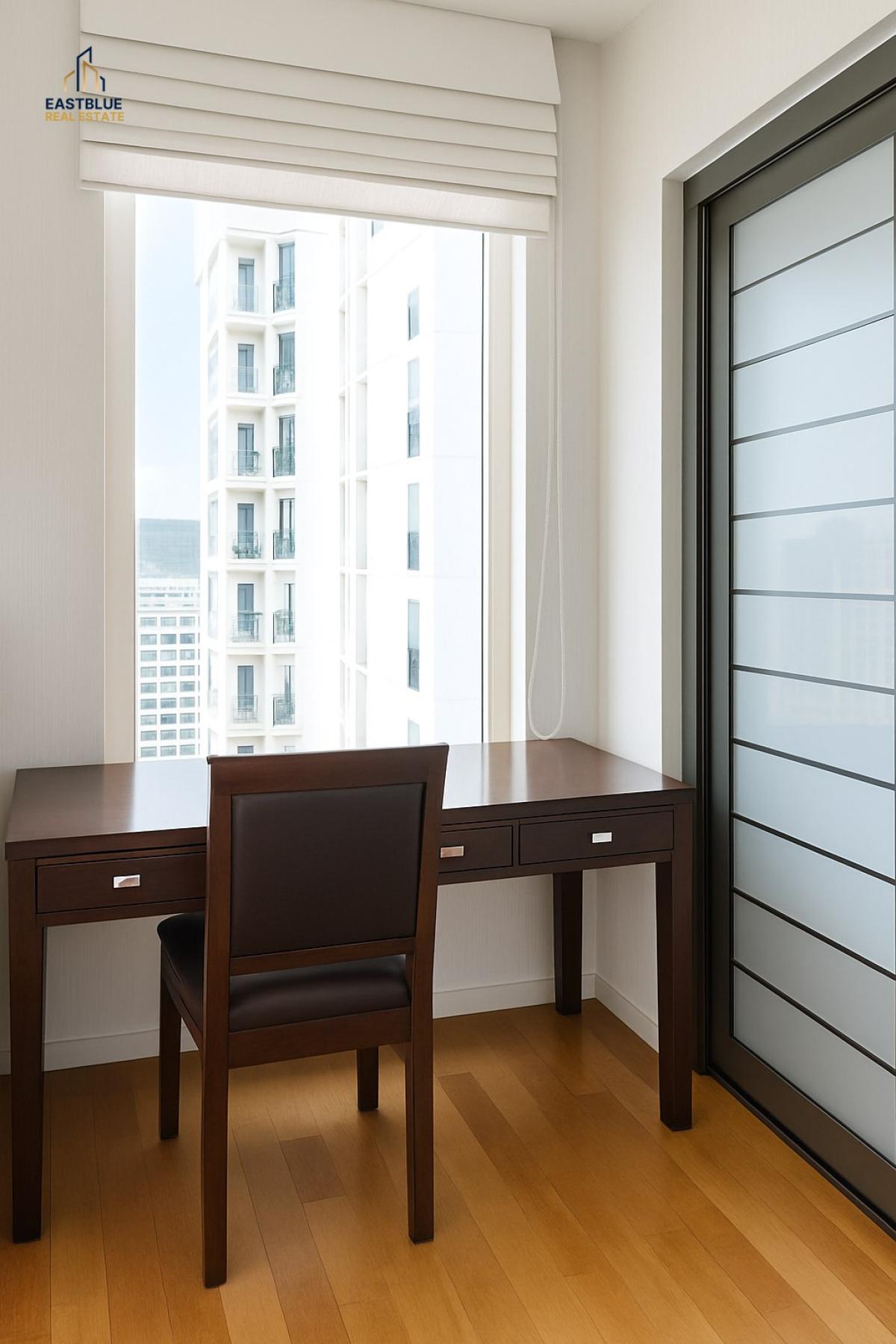 For SaleCondoRatchathewi,Phayathai : 03/04/2026, Luxury condo in the heart of Ratchathewi, 55 sqm, near BTS for only 8.55 million. Rent for just 25,000 baht/month with complete amenities including a swimming pool, fitness center, and relaxation garden! 0642748883