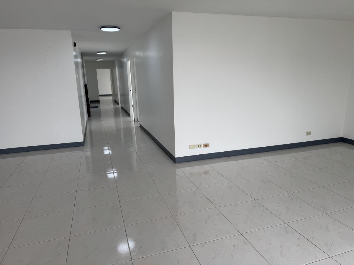 For SaleCondoRama 2, Bang Khun Thian : 03/04/2026, Luxury condo with 7 bedrooms, 436 sqm, near BTS Cultural Center
Special price 15.8 million, won't last long, don't miss out! EB-87523 0642748883