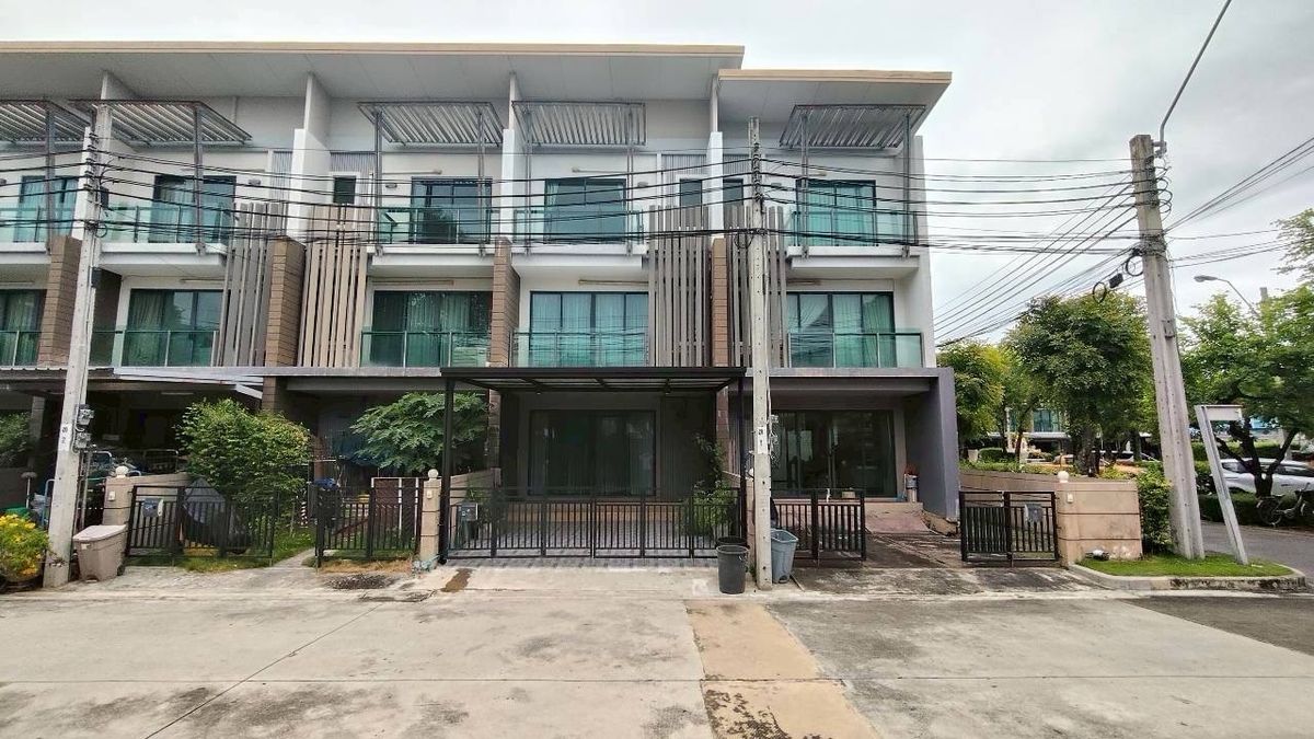 ให้เช่าทาวน์โฮมพระราม 2 บางขุนเทียน : 🏡 ให้เช่าทาวน์โฮม 3 ชั้น ทำเลทอง ใกล้เซ็นทรัลพระราม 2