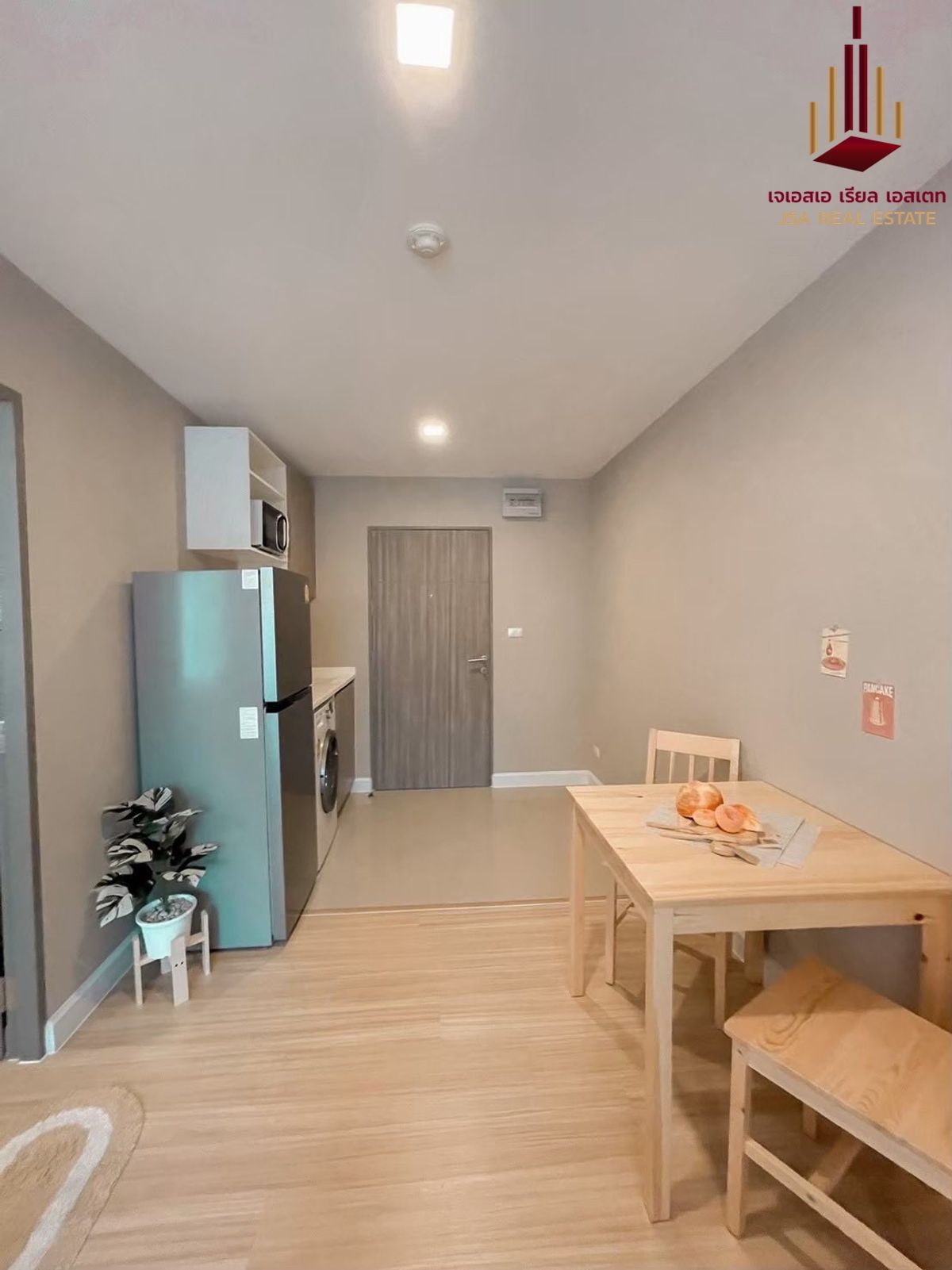 For RentCondoRatchadapisek, Huaikwang, Suttisan : ✨ For Rent: Metro Luxe Ratchada Condo ✨ 💰 ONLY 18,5000 THB/Month