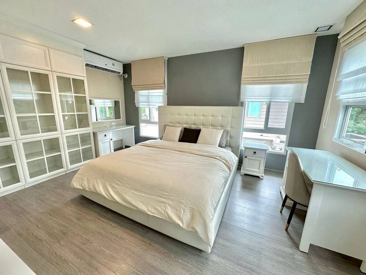 ให้เช่าบ้านบางนา แบริ่ง ลาซาล : Chaiyaphrhek กม.7 /3bedroom 3bathroom/55,000