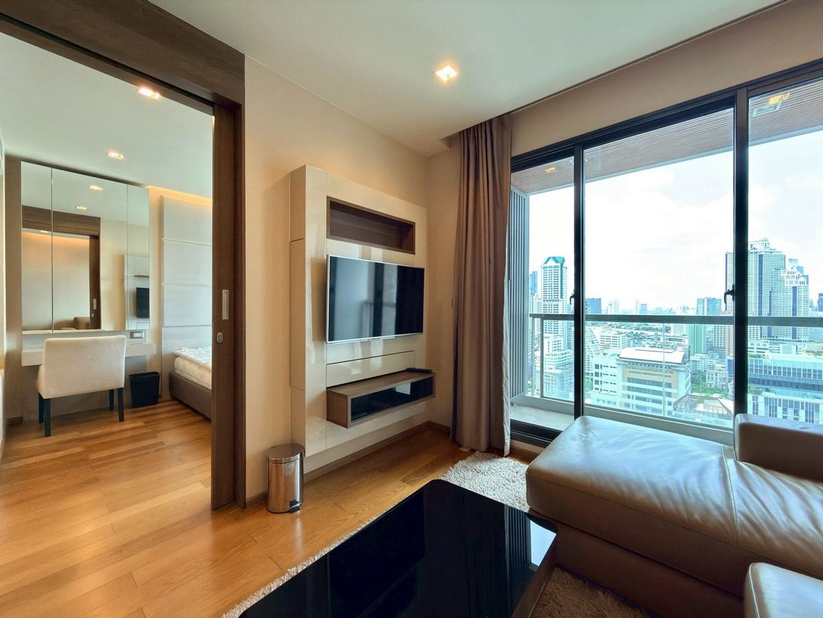 ให้เช่าคอนโดสาทร นราธิวาส : ว่าง✅*Owner Post*ให้เช่า คอนโด The Address sathorn 12 วิวเมือง ใกล้ BTS เซนต์หลุยส์ 
