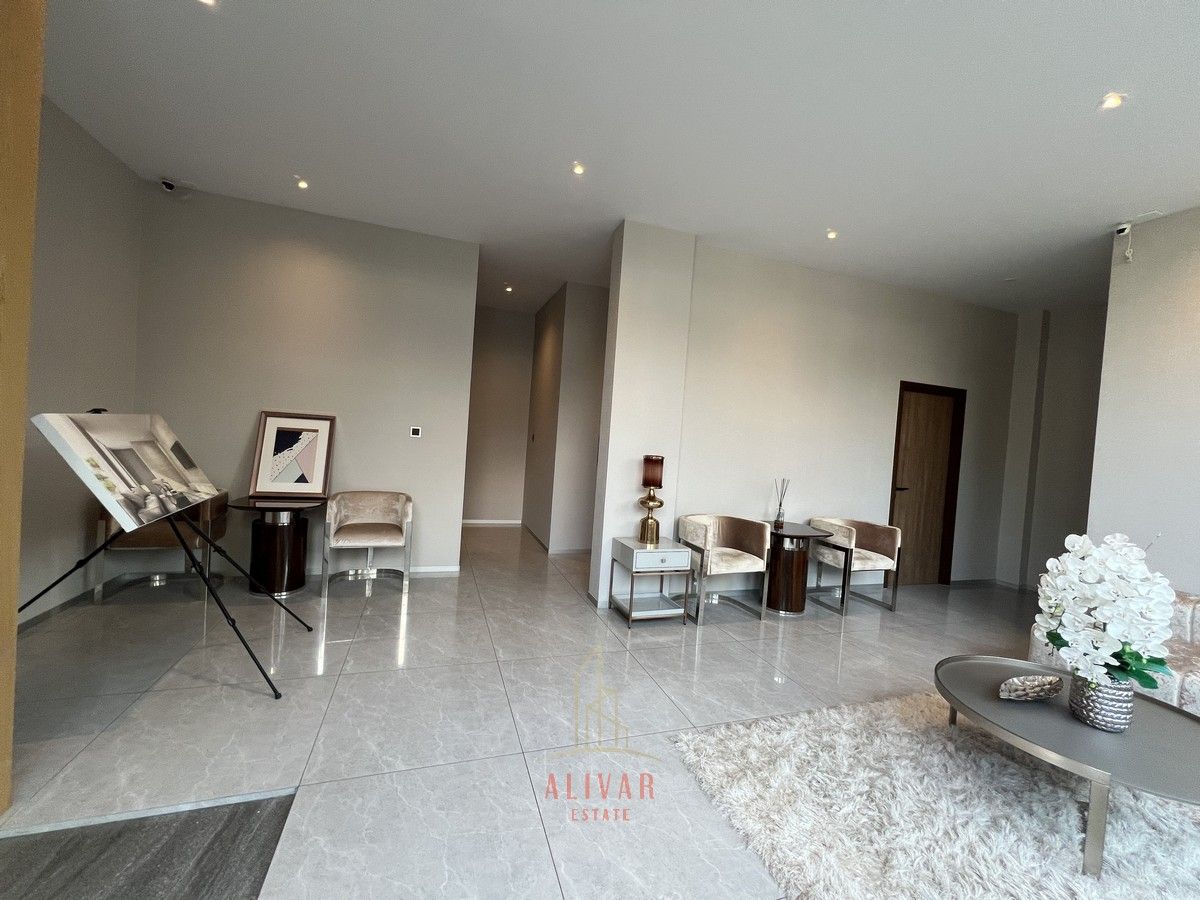 For SaleHome OfficePattanakan, Srinakarin : RH021225 Sell Luxury Home Office at Srinakarin (Size 531 SQ.M.)