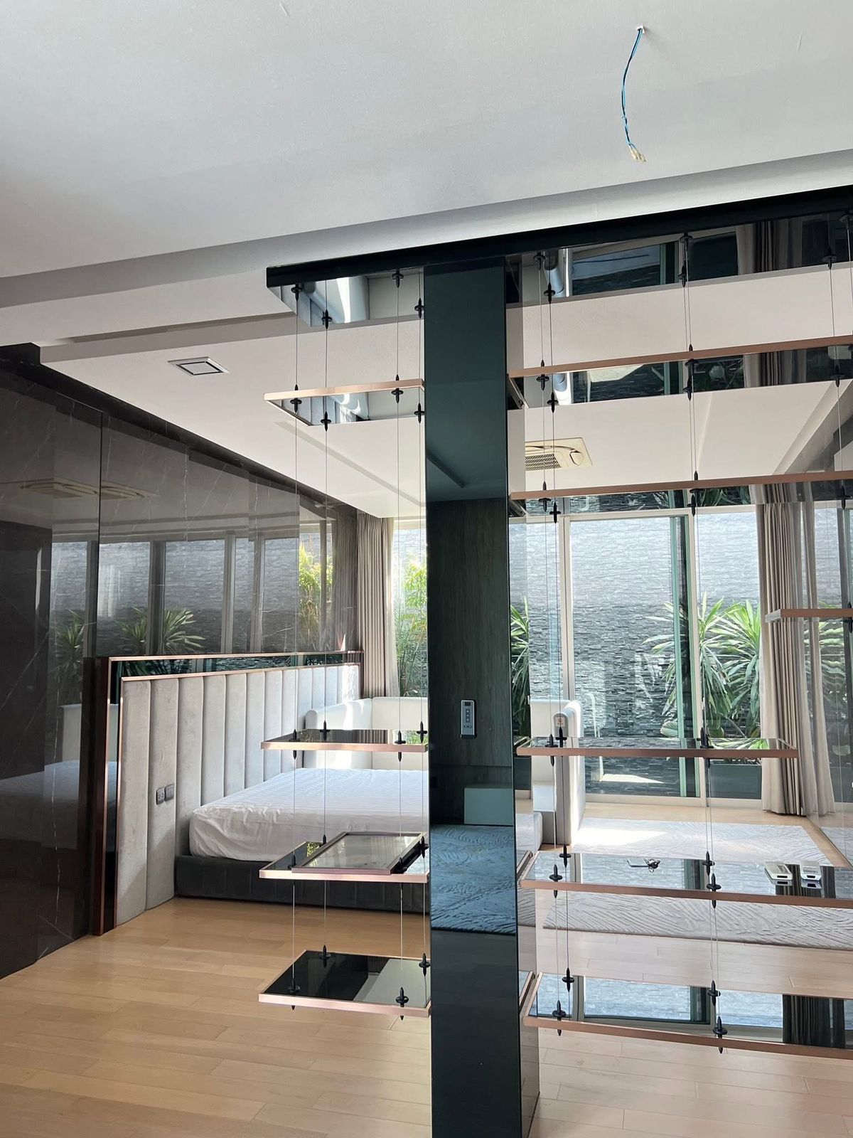 ให้เช่าบ้านเลียบทางด่วนรามอินทรา : บ้านเดี่ยวให้เช่า ✨ VIVE Ekkamai-Ramintra ✨ 4 ห้องนอน 6 ห้องน้ำ เฟอร์นิเจอร์ และ เครื่องใช้ไฟฟ้าครบ 