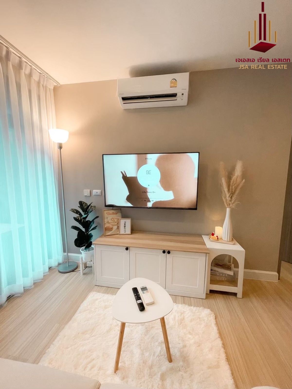 For RentCondoRatchadapisek, Huaikwang, Suttisan : ✨ For Rent: Metro Luxe Ratchada Condo ✨ 💰 ONLY 18,5000 THB/Month