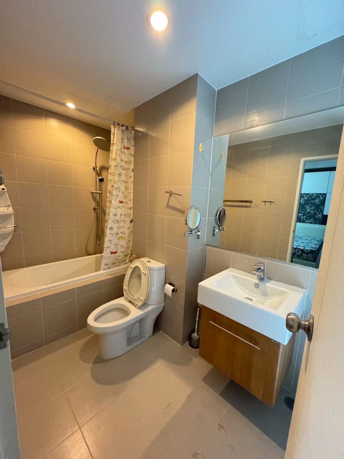 For RentTownhomePattanakan, Srinakarin : K-6558 Urgent rent! Townhome Noble Cube Development is ready to be near the club house.