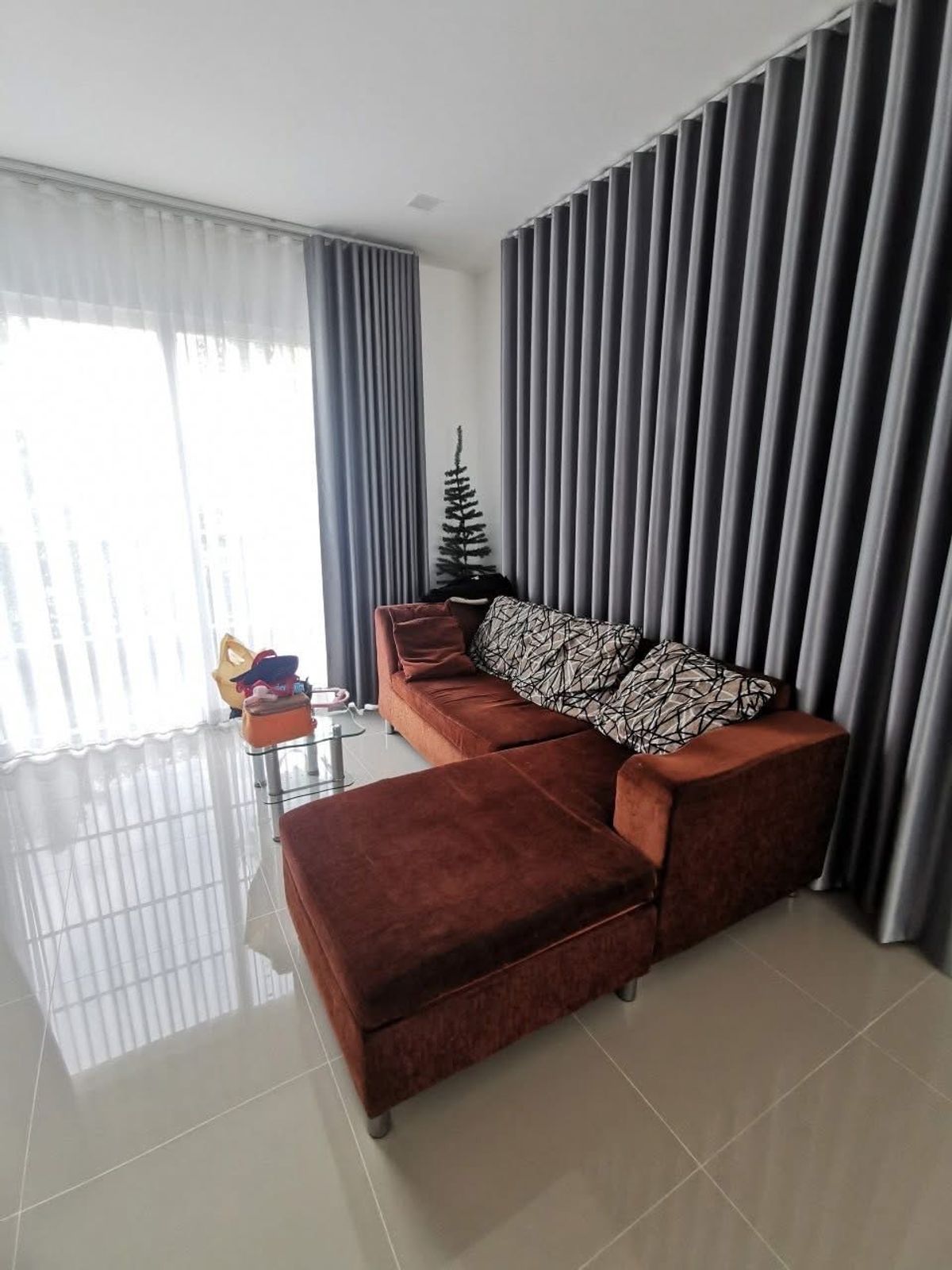 ให้เช่าบ้านลาดกระบัง สุวรรณภูมิ : บ้านเดี่ยวให้เช่า ✨ Golden Neo Bangna-Suan Luang ✨ 4 ห้องนอน 3 ห้องน้ำ เฟอร์นิเจอร์ และ เครื่องใช้ไฟฟ้าครบ 