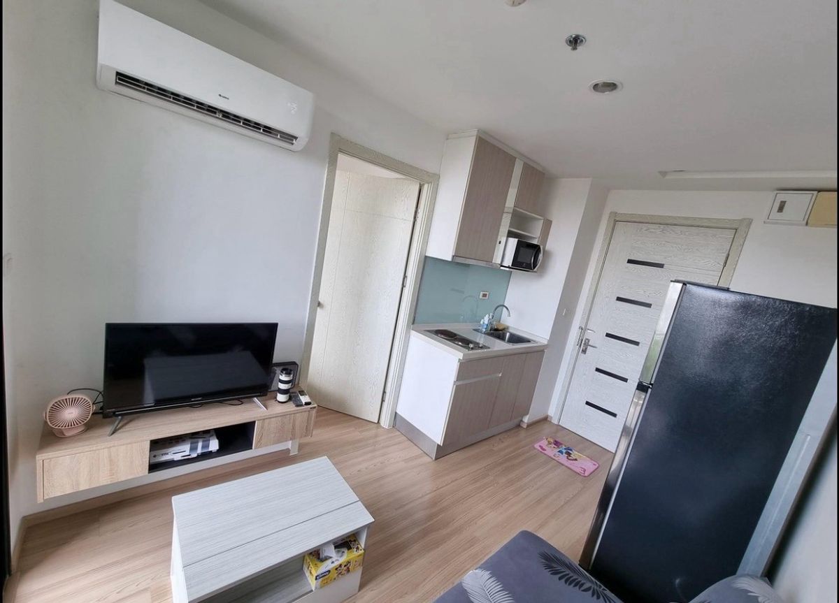 For RentCondoOnnut, Udomsuk : Rent Artemis Sukhumvit 77, Floor 11, 28 sq.w. Do not cover the electrical appliances and fully furnished. There is a washing machine, beautiful room, full of rooms, just decorated. Ready to enter the price of 13,000/month