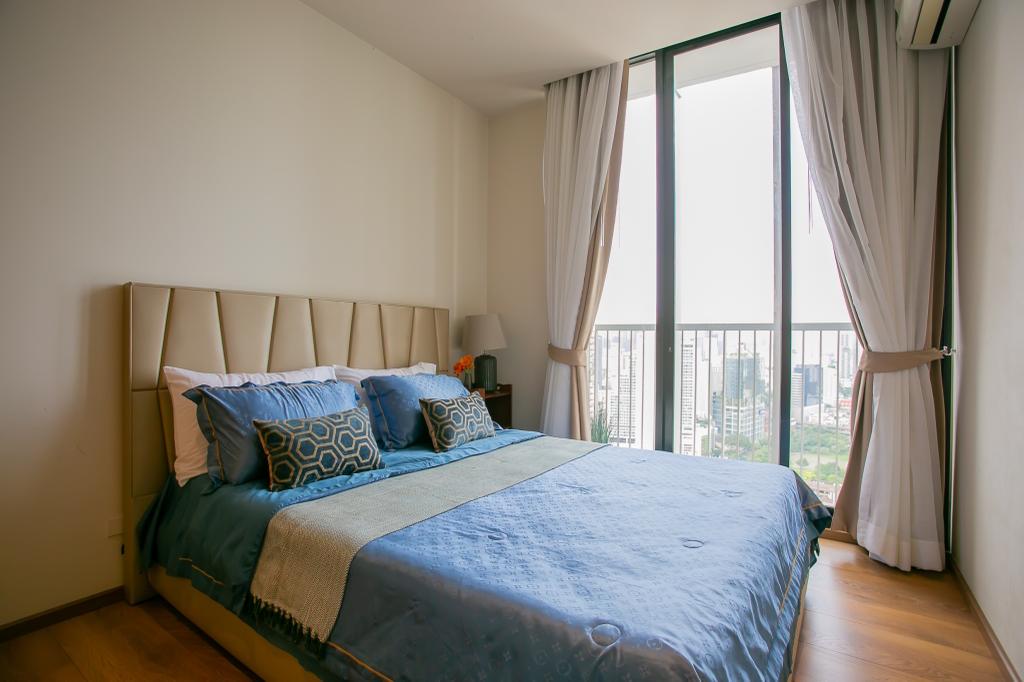 For SaleCondoSukhumvit, Asoke, Thonglor : 🔥Urgent sale with tenant🔥 Condo Park Origin Phrom Phong (Park 24), near Emporium Shopping Mall / BTS Phrom Phong, fully furnished, ready to move in (Tenant's lease ends in July 2026)