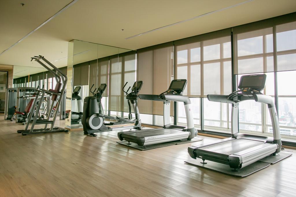 For SaleCondoSukhumvit, Asoke, Thonglor : 🔥Urgent sale with tenant🔥 Condo Park Origin Phrom Phong (Park 24), near Emporium Shopping Mall / BTS Phrom Phong, fully furnished, ready to move in (Tenant's lease ends in July 2026)