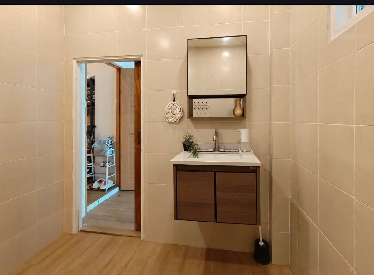 For SaleShop HouseCha-am Phetchaburi : 3rd floor commercial building for sale 24 square meters, Cha -am, Phetchaburi Province