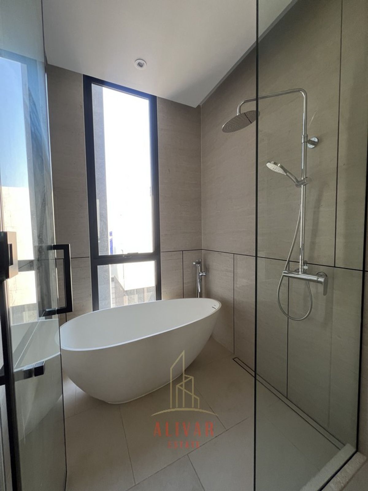 For SaleHome OfficePattanakan, Srinakarin : RH021225 Sell Luxury Home Office at Srinakarin (Size 531 SQ.M.)