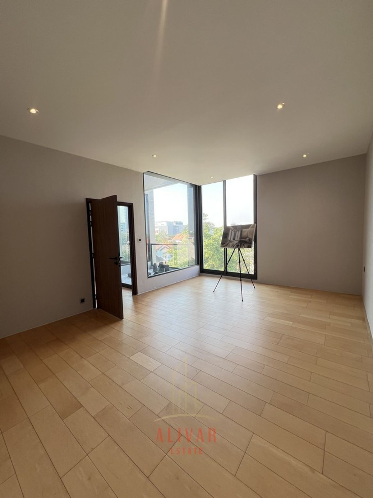 For SaleHome OfficePattanakan, Srinakarin : RH021225 Sell Luxury Home Office at Srinakarin (Size 531 SQ.M.)