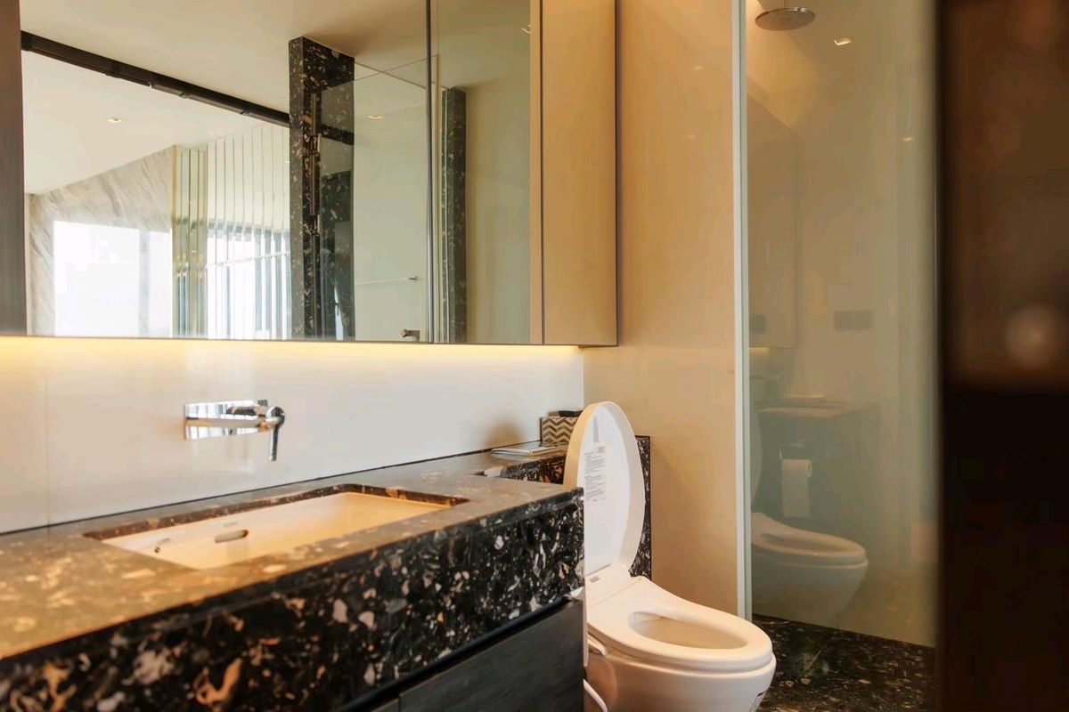 คอนโดสุขุมวิท อโศก ทองหล่อ : 📌For RENT & SELL เช่า และ ขาย | BEATNIQ Sukhumvit 32 - 2BR (105 sqm) 125,000 THB / 33,000,000 THB