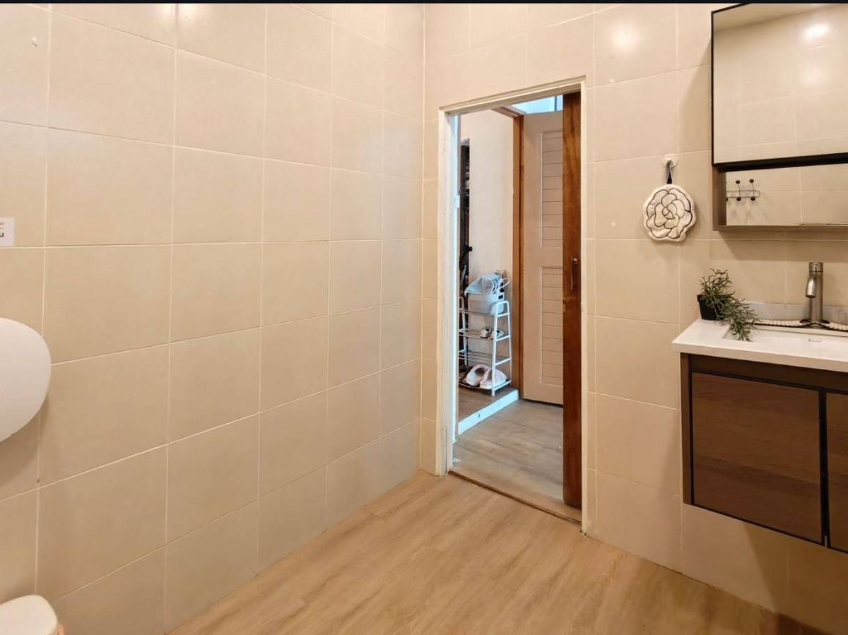 For SaleShop HouseCha-am Phetchaburi : 3rd floor commercial building for sale 24 square meters, Cha -am, Phetchaburi Province