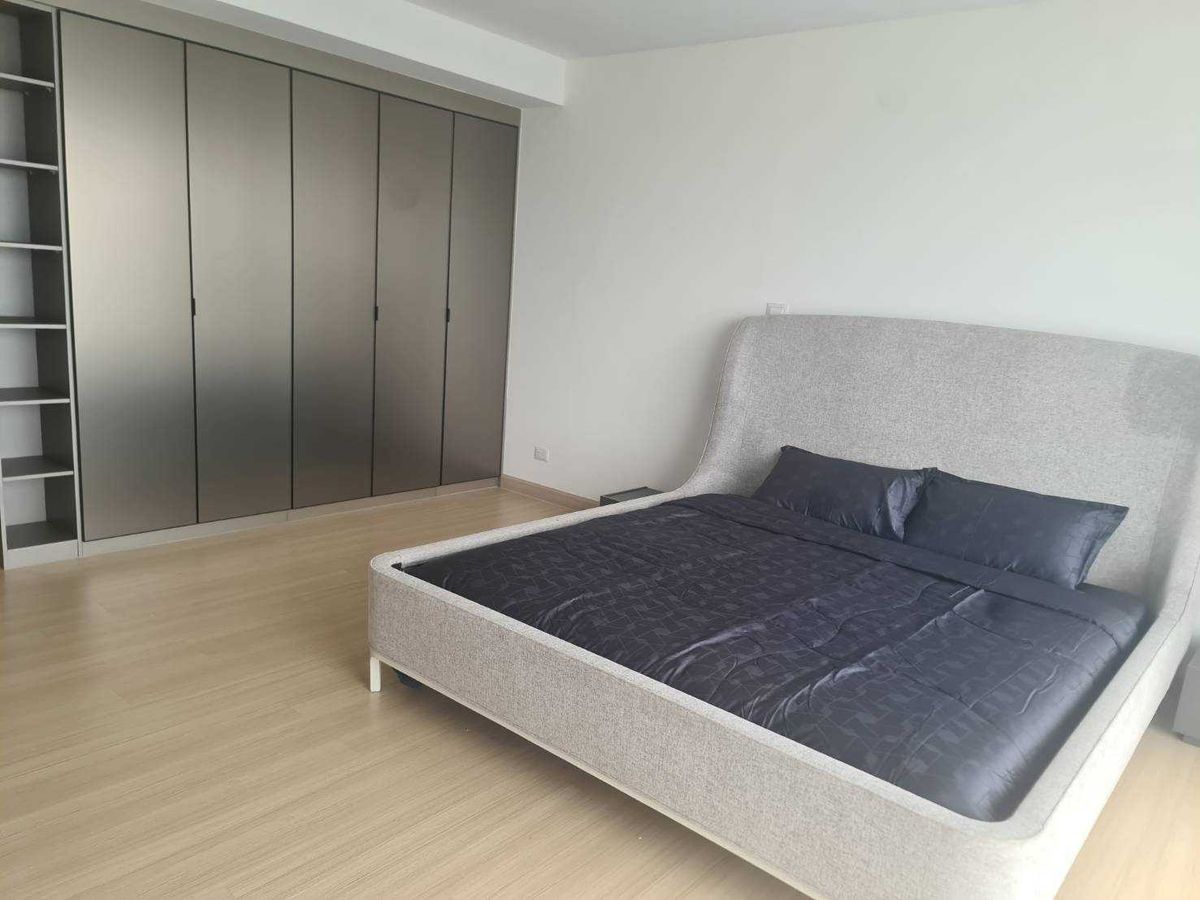 For RentCondoRama3 (Riverside),Satupadit : Supalai Riva Grande Rama 3: Supalai Riva Grand Rama 3, a large room, a river view, suitable for families