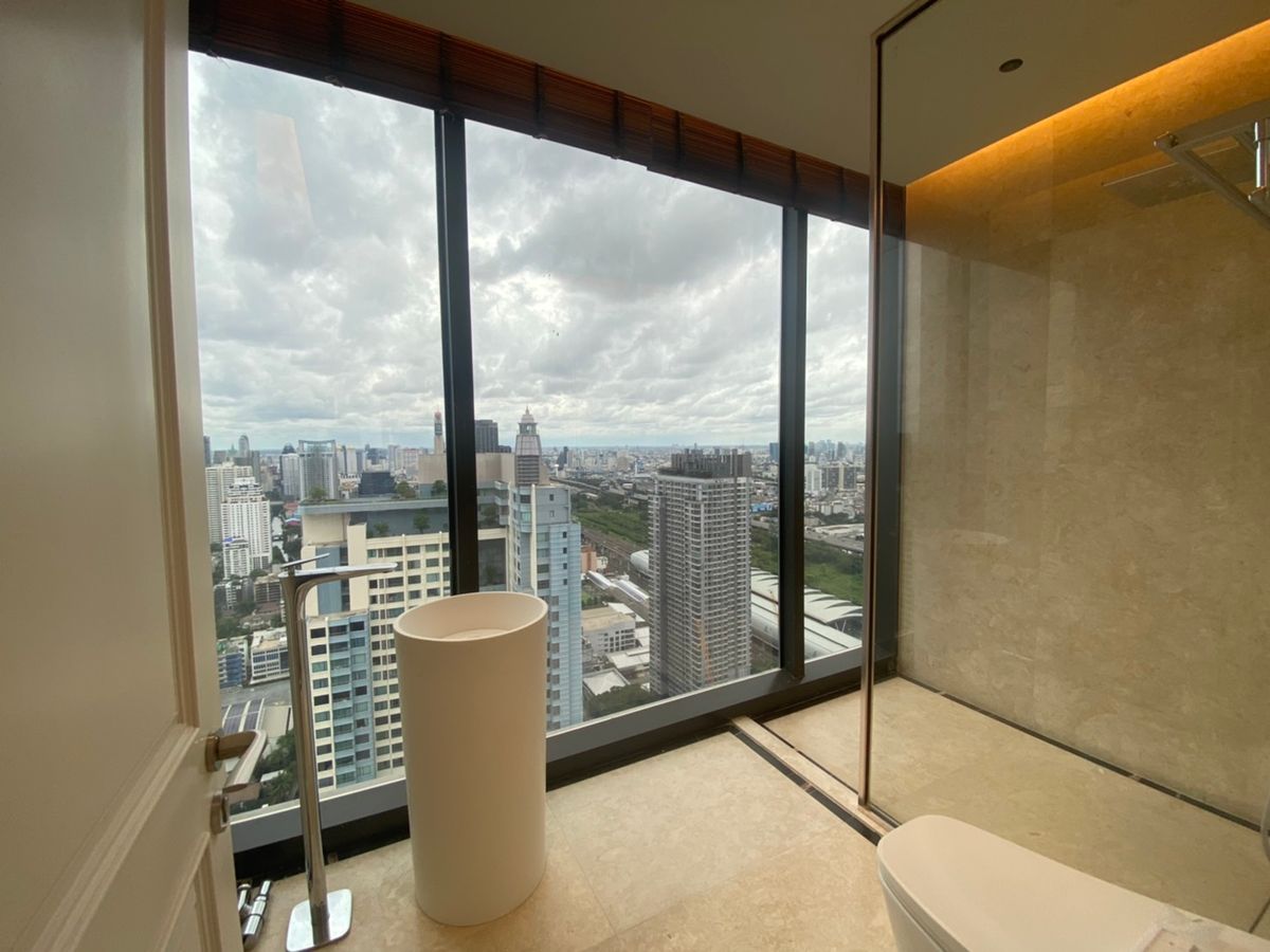 ขายคอนโดพระราม 9 เพชรบุรีตัดใหม่ RCA : 🔥 ขายด่วน 🔥  Duplex Penthouse ถูกที่สุด ห้องว่าง ห้องสวย ตรงปก วิวดีมาก พร้อมนัดดู  Call 0619824959