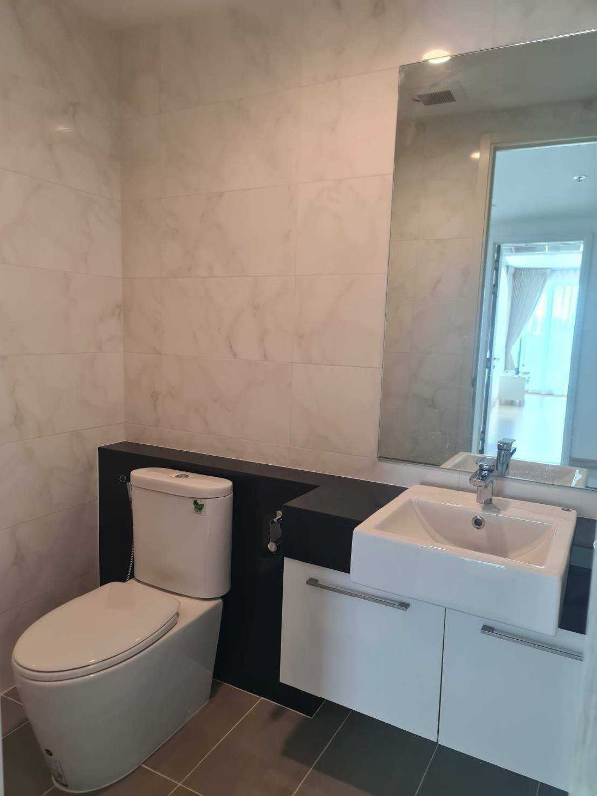 For RentCondoRama3 (Riverside),Satupadit : Supalai Riva Grande Rama 3: Supalai Riva Grand Rama 3, a large room, a river view, suitable for families