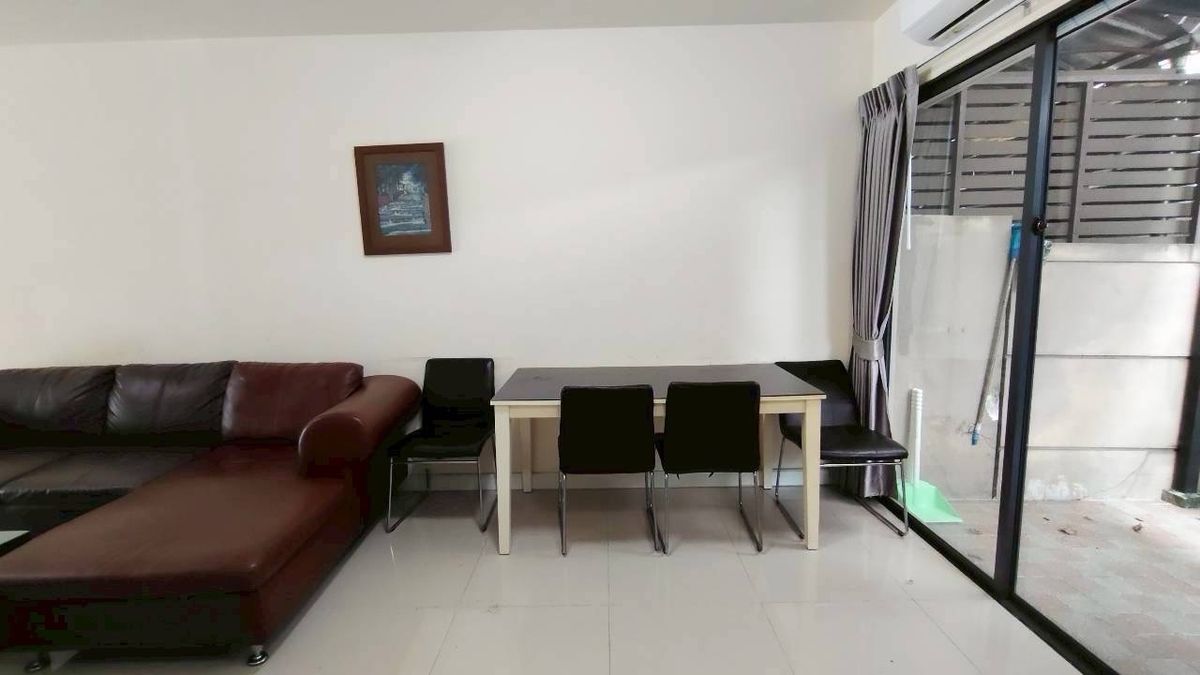 ให้เช่าทาวน์โฮมพระราม 2 บางขุนเทียน : 🏡 ให้เช่าทาวน์โฮม 3 ชั้น ทำเลทอง ใกล้เซ็นทรัลพระราม 2