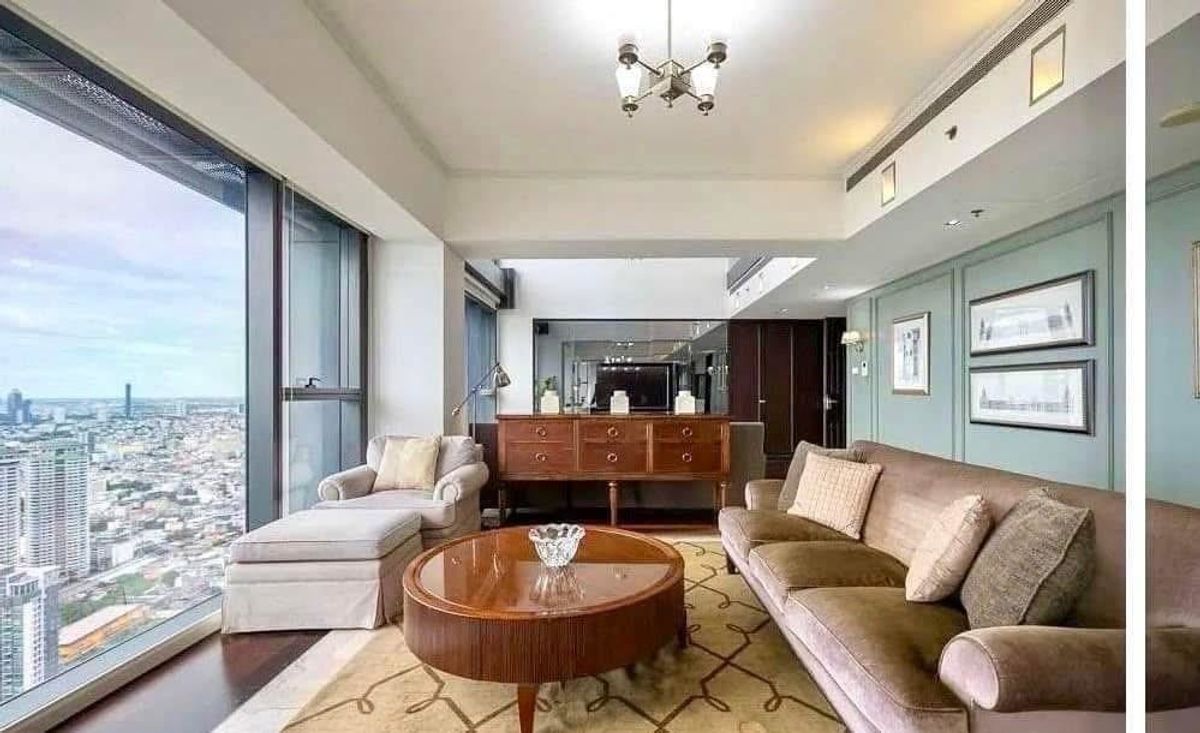 For RentCondoSathorn, Narathiwat : Luxury condo at The MET, convenient to travel, near the electric train, beautiful decoration room, tall building view, complete furniture Ready to rent !!