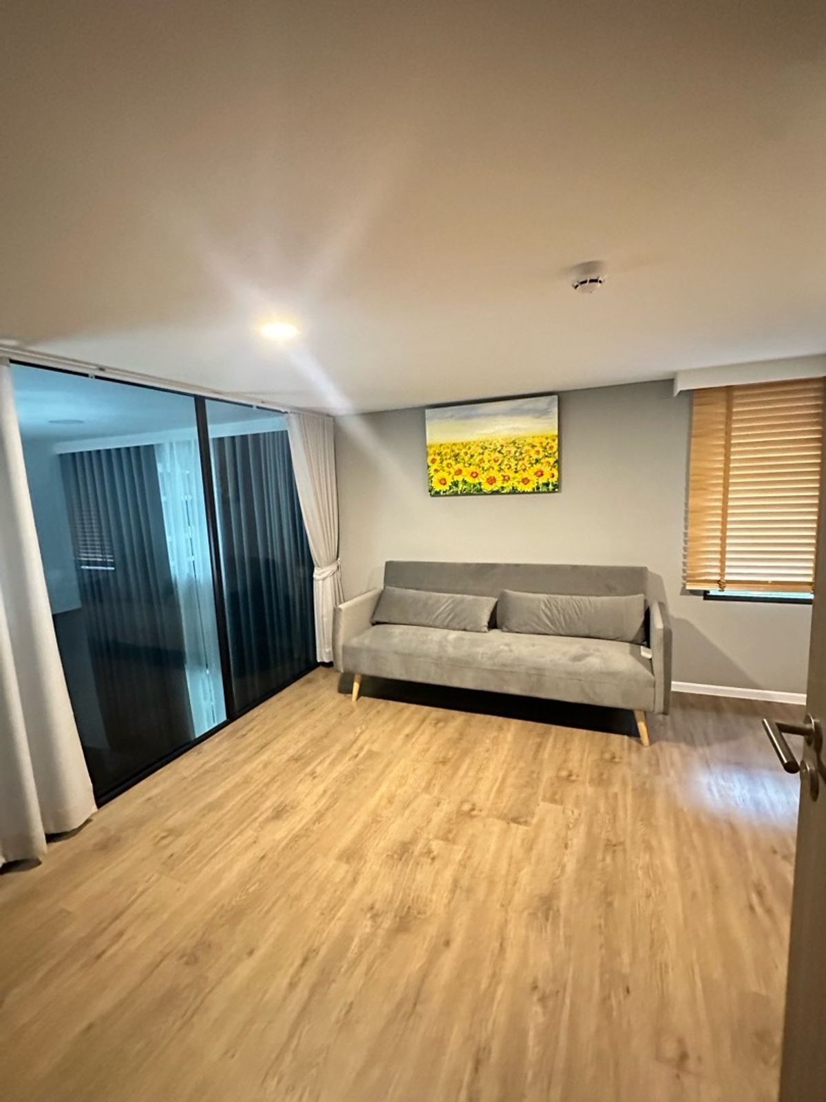 ให้เช่าคอนโดพระราม 9 เพชรบุรีตัดใหม่ RCA : 🔥ให้เช่าด่วน🔥ไซมิส พระราม 9 ห้องมุมวิวสวน 3ห้องนอน เฟอร์นิเจอร์ครบพร้อมเข้าอยู่ ใกล้ MRT พระราม 9