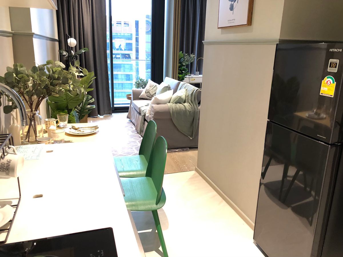 ให้เช่าคอนโดสีลม ศาลาแดง บางรัก : ให้ เช่า ด่วน ASHTON Silom : แอชตัน สีลม 1ห้องนอน 1ห้องน้ำ (พร้อมอยู่)